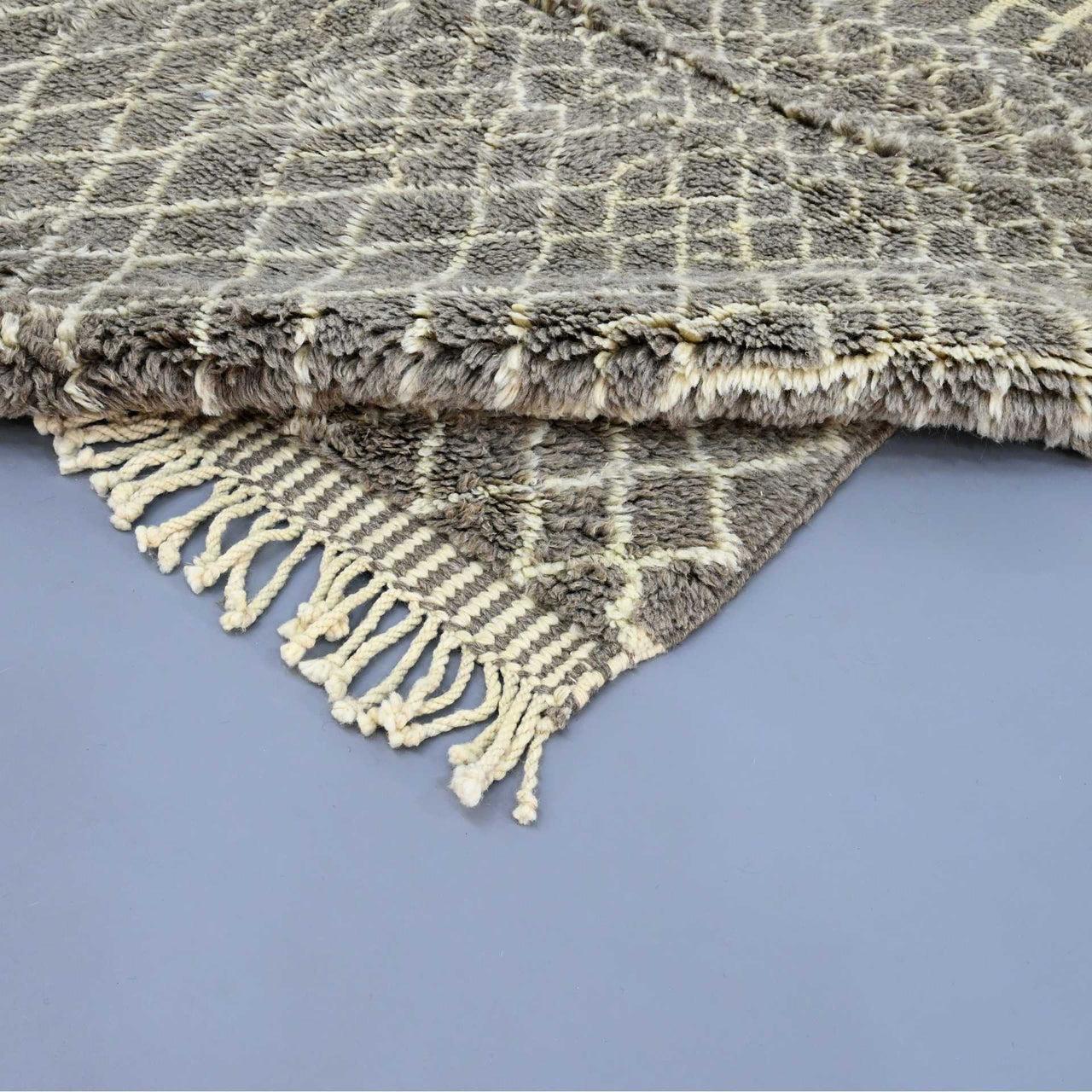 Moroccan Mrirt Rug 370x260cm