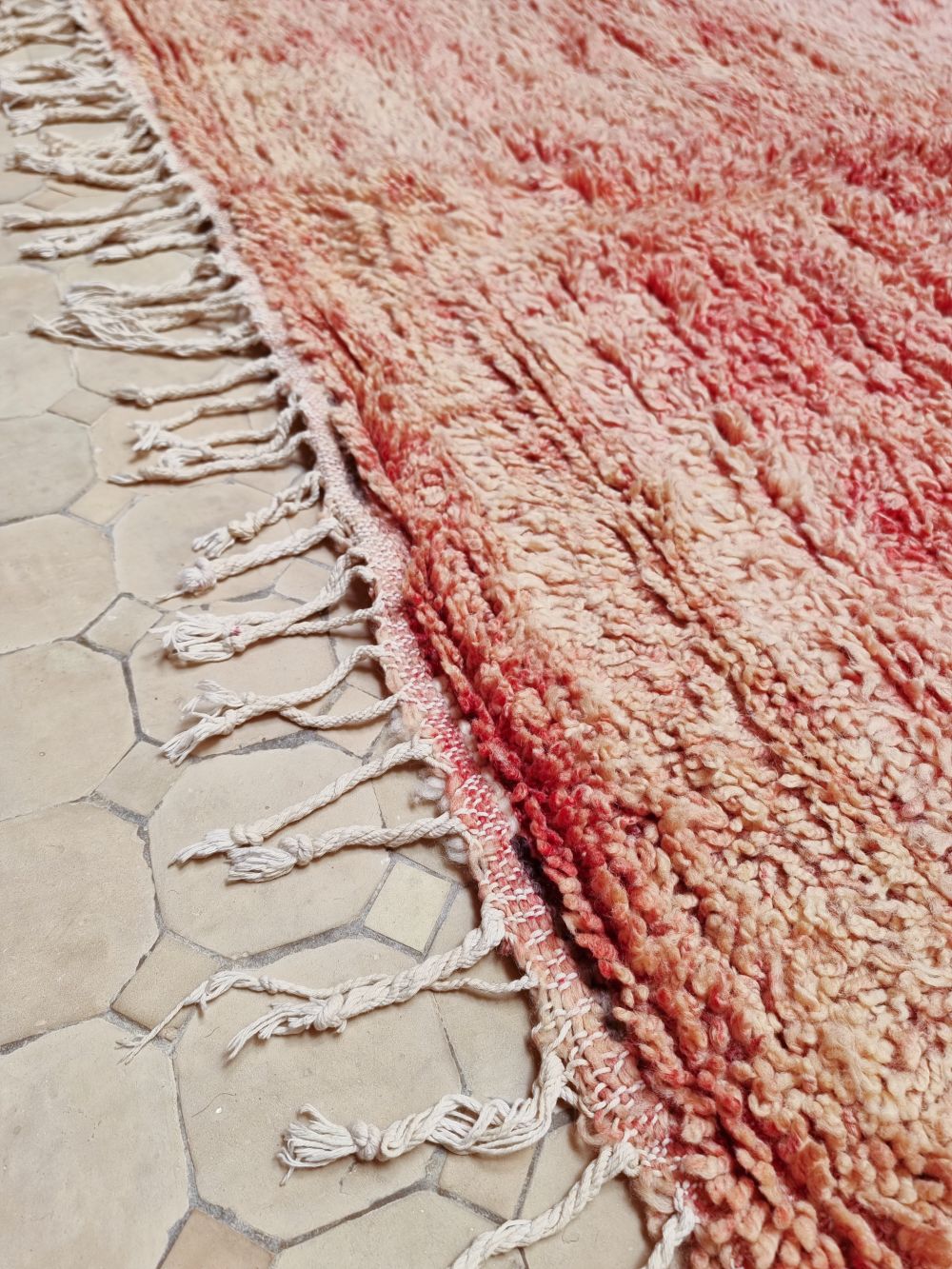 Marokkolainen vintage Boujaad matto 380x195cm