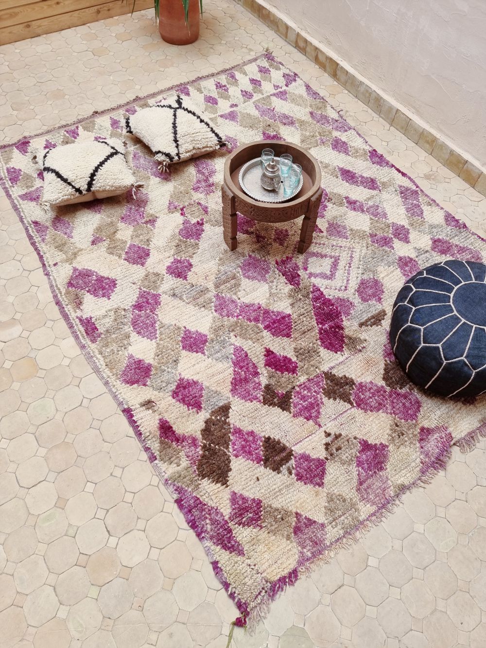 Marokkolainen vintage Boujaad matto 240x180cm
