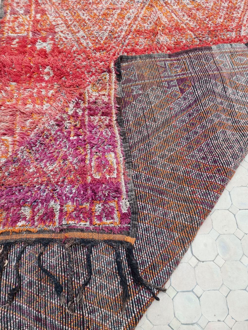 Moroccan Vintage Zayane Rug 290x200cm
