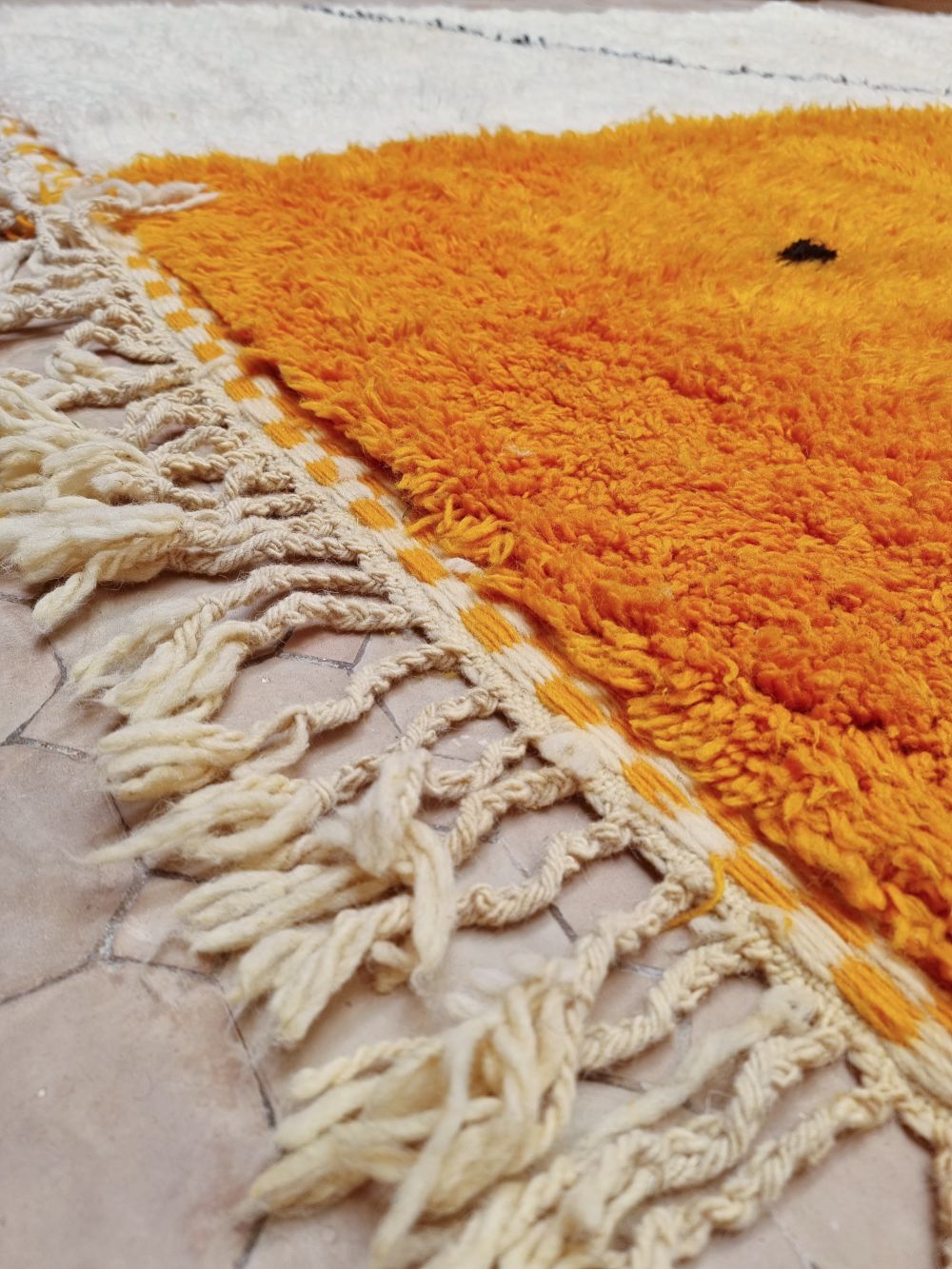 Moroccan Hanzo Rug 255x170cm