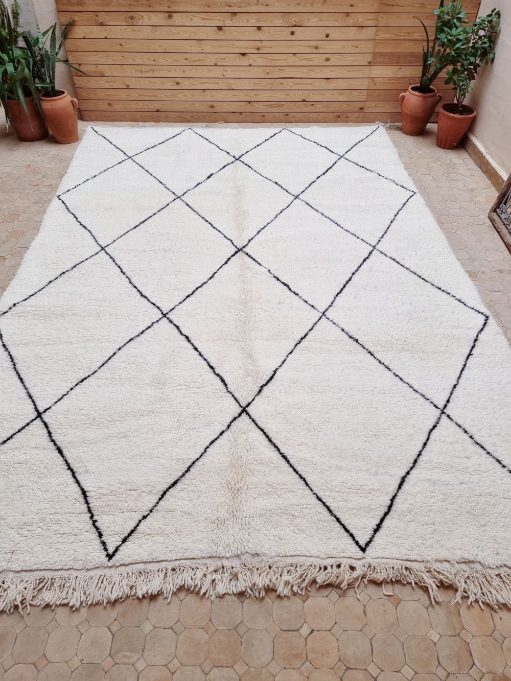 Moroccan Diamond Rug 370x250cm