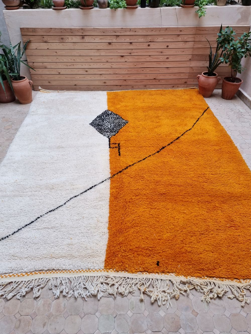 Moroccan Hanzo Rug 310x250cm