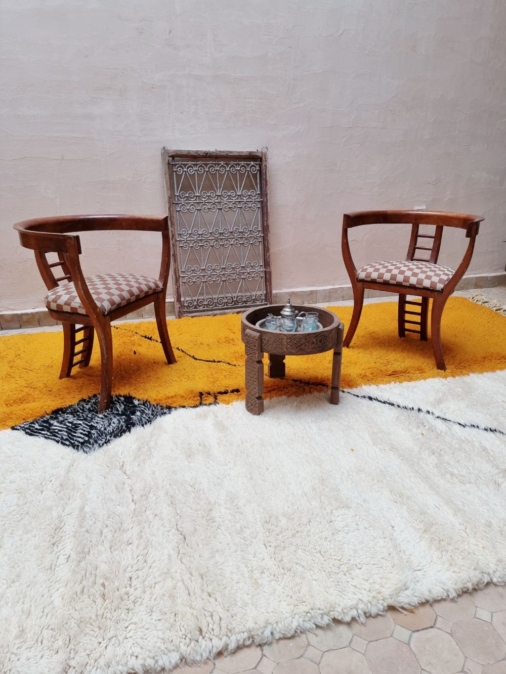 Moroccan Hanzo Rug 325x215cm