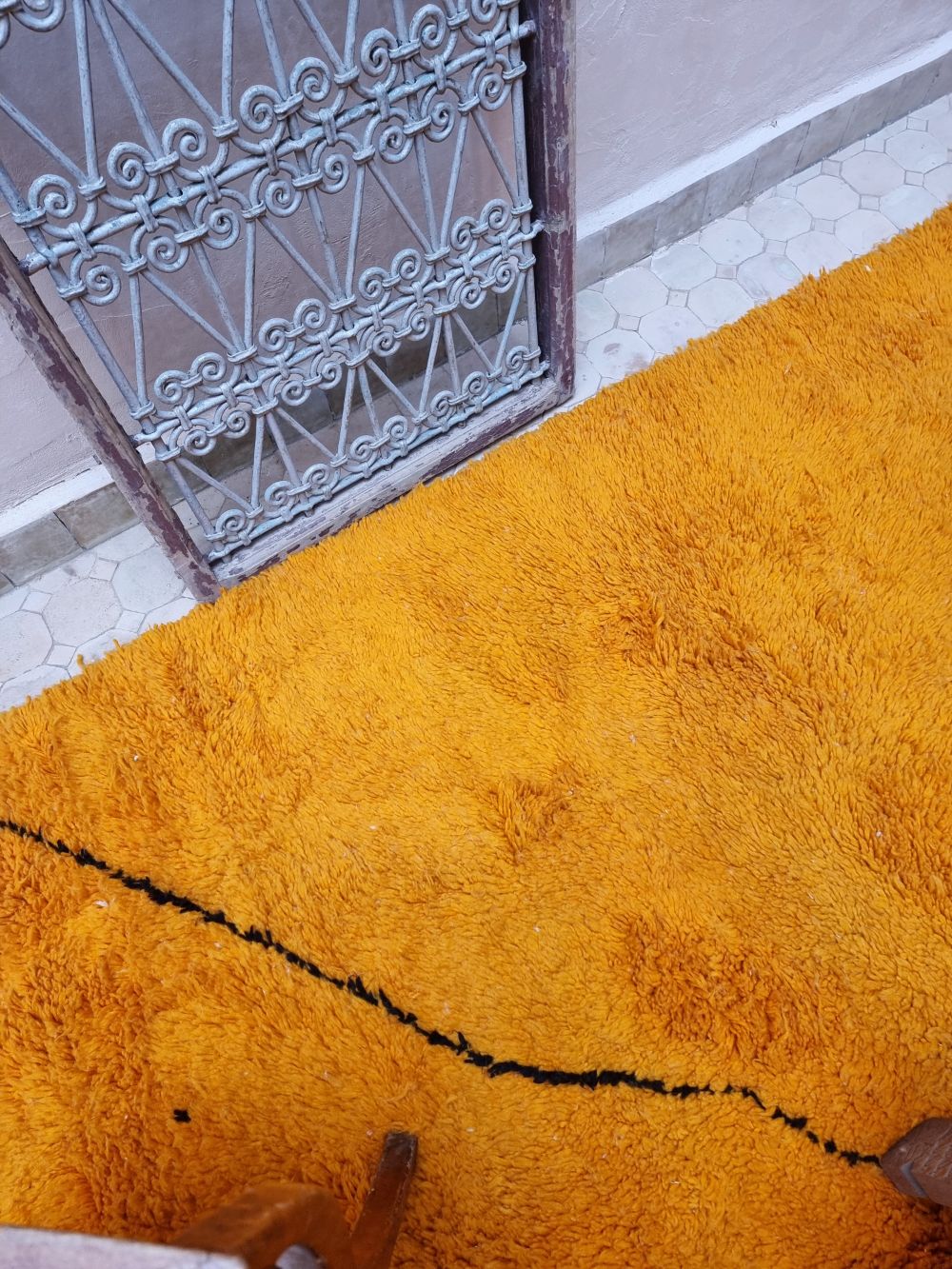 Moroccan Hanzo Rug 325x215cm