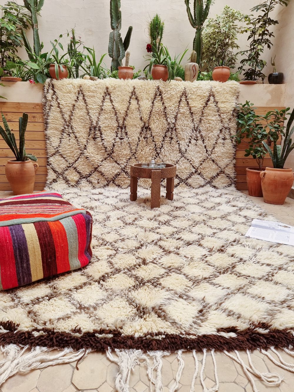 Moroccan vintage Beni Ouarain Rug 345x200cm
