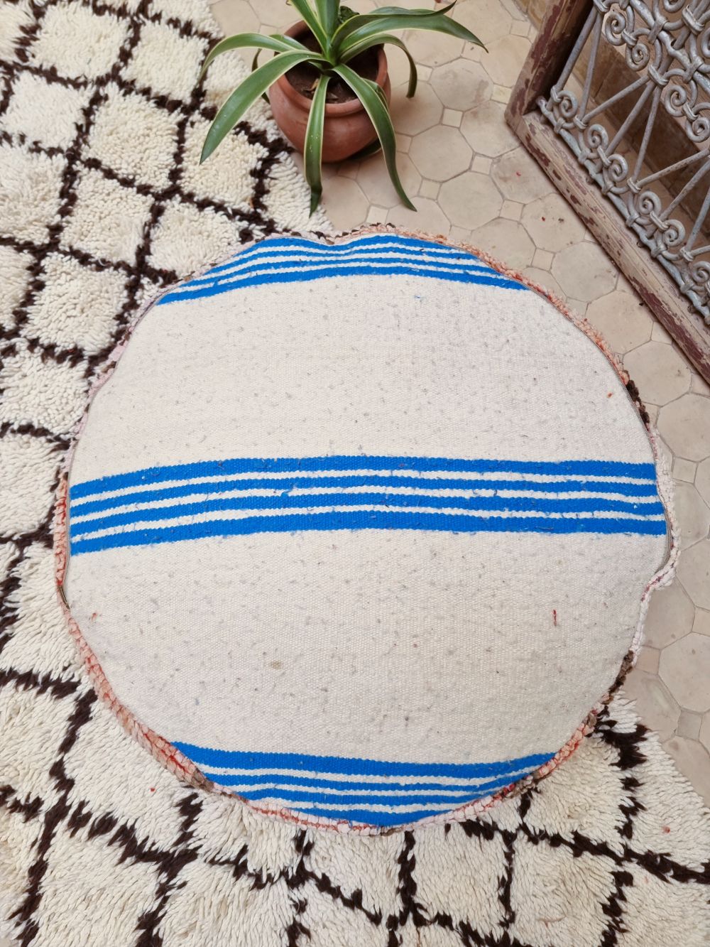 Moroccan Vintage Star Round Pouf