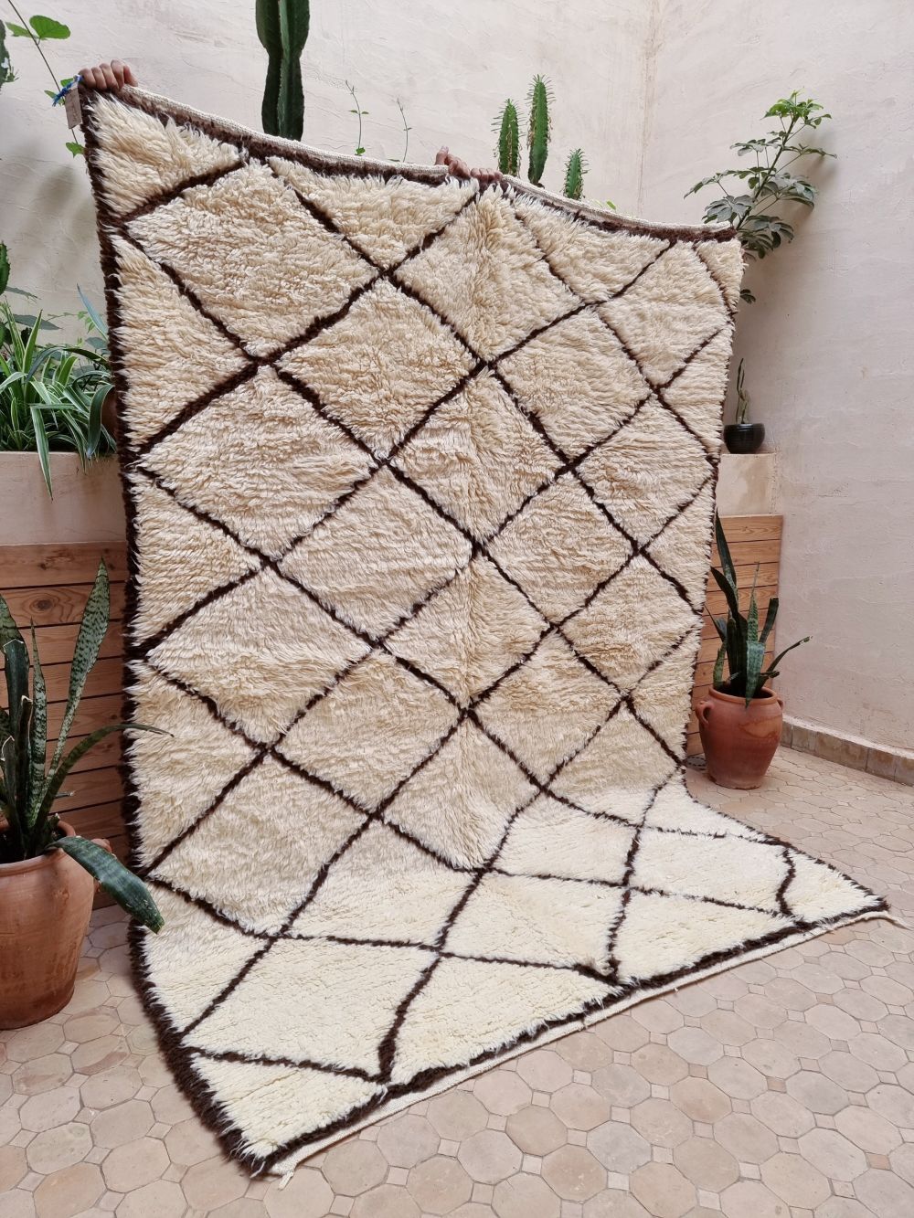 Marokkolainen vintage Beni Ouarain matto 240x175cm