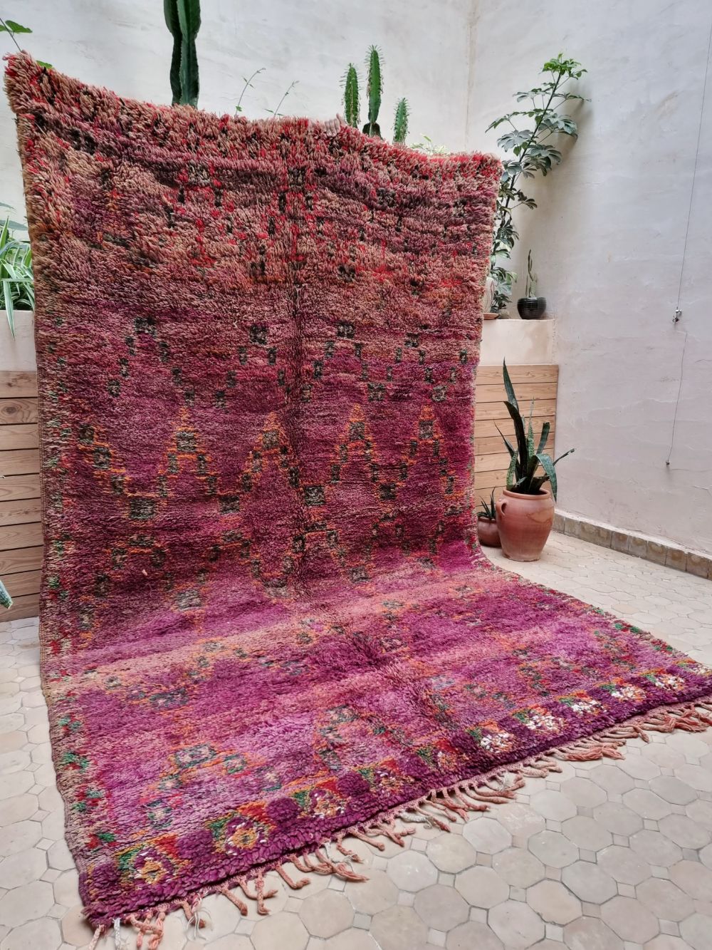 Moroccan Vintage Beni M'Guild Rug 295x190cm