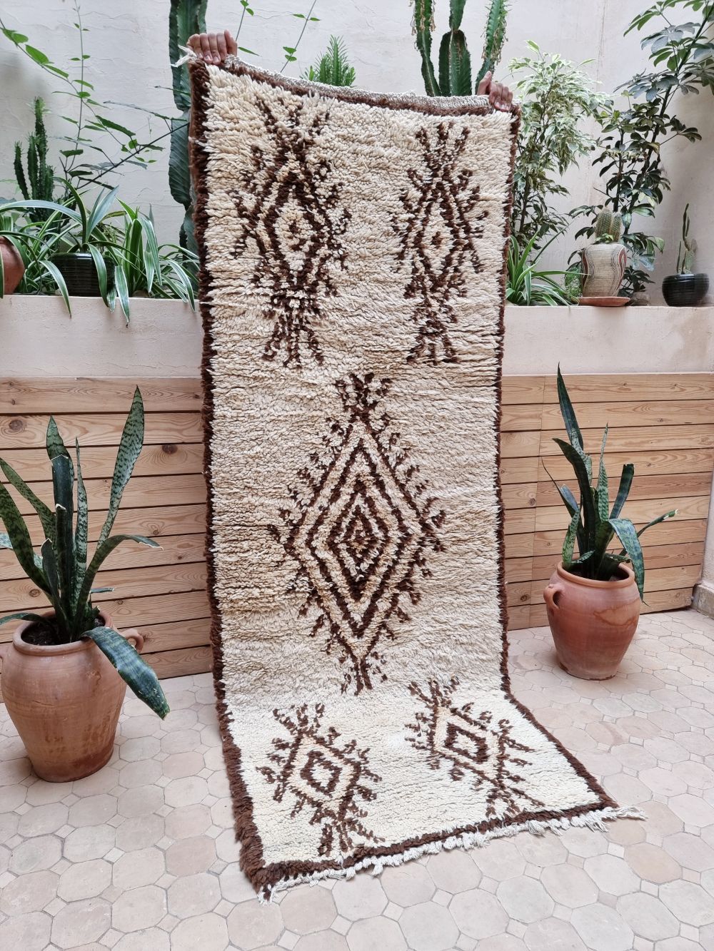 Moroccan vintage Beni Ouarain Rug 205x80cm