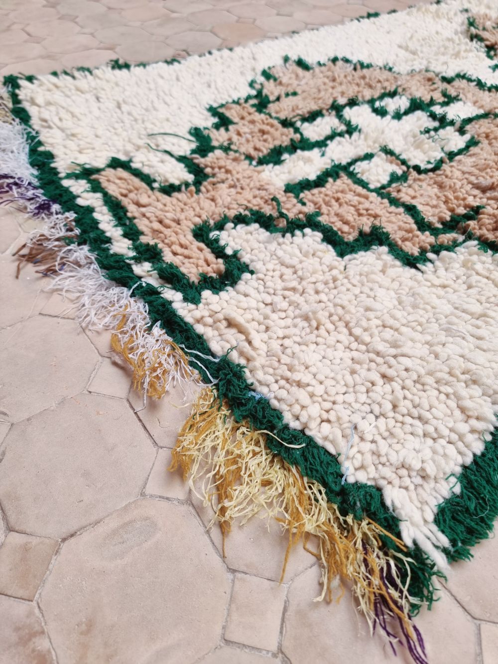Marokkolainen vintage Azilal-matto 190x75cm