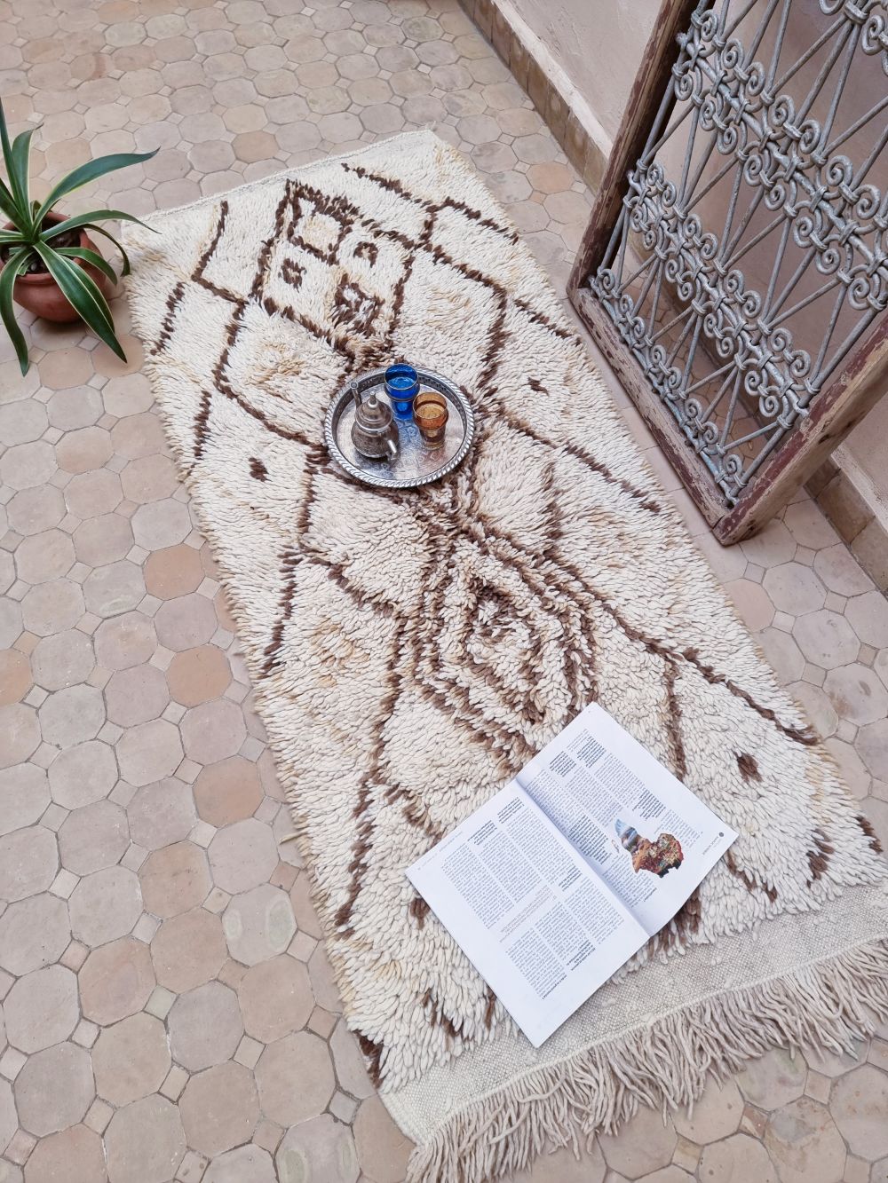 Moroccan vintage Beni Ouarain Rug 180x80cm