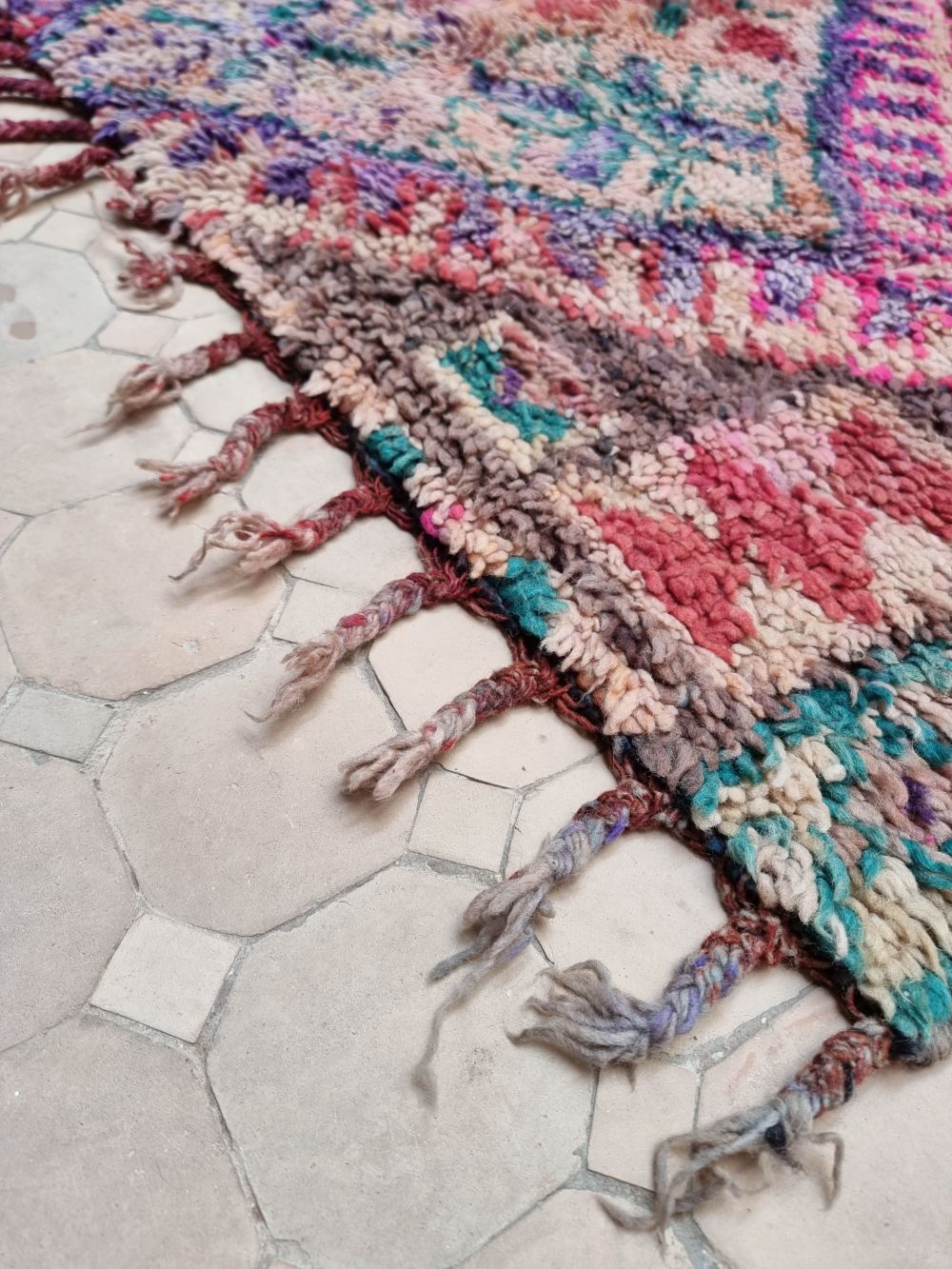 Marokkolainen vintage Beni M'Guild matto 220x130cm