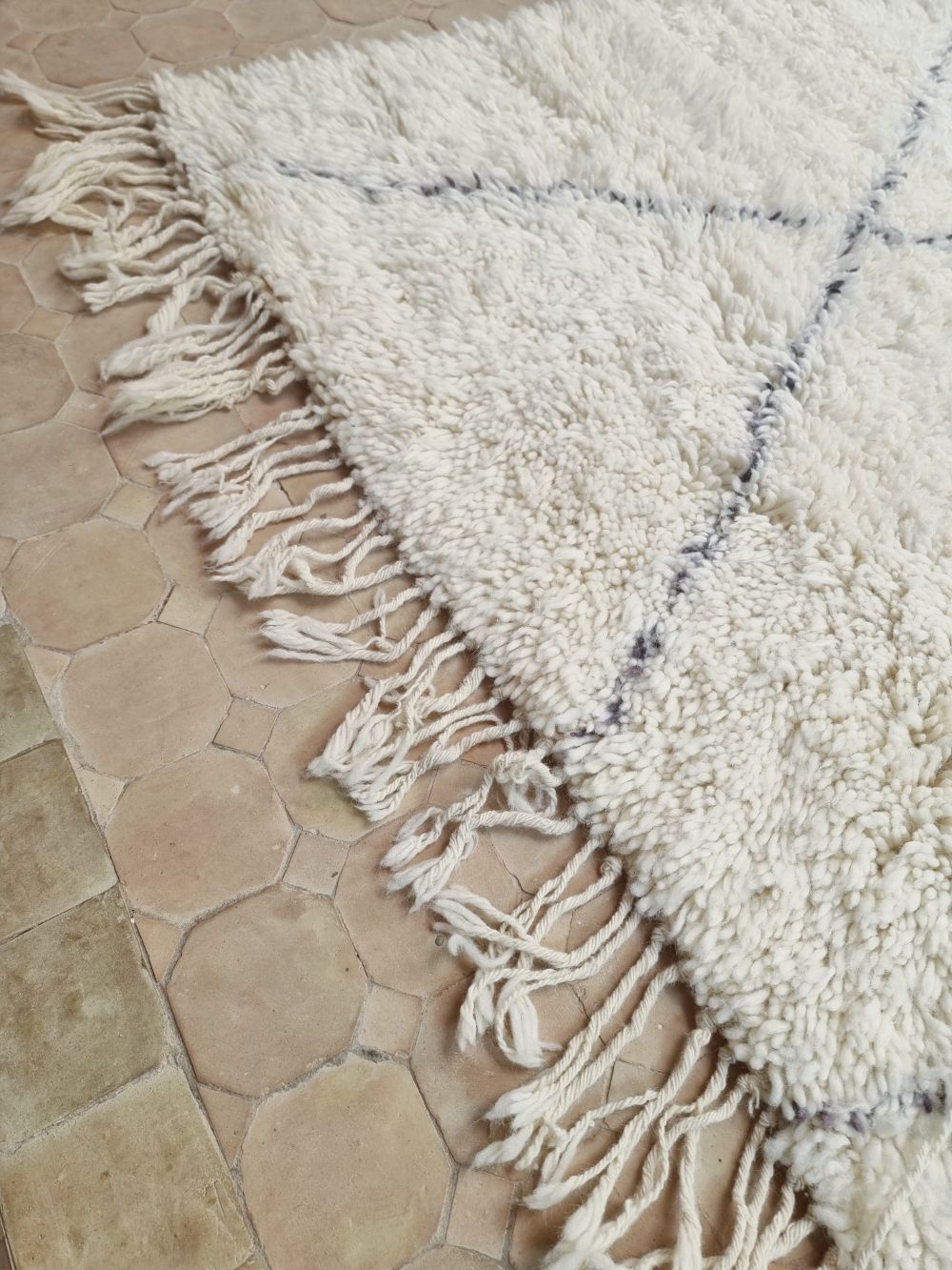 Moroccan Diamond Rug 245x170cm