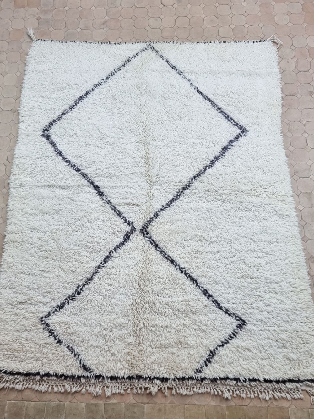 Moroccan Diamond Rug 225x170cm