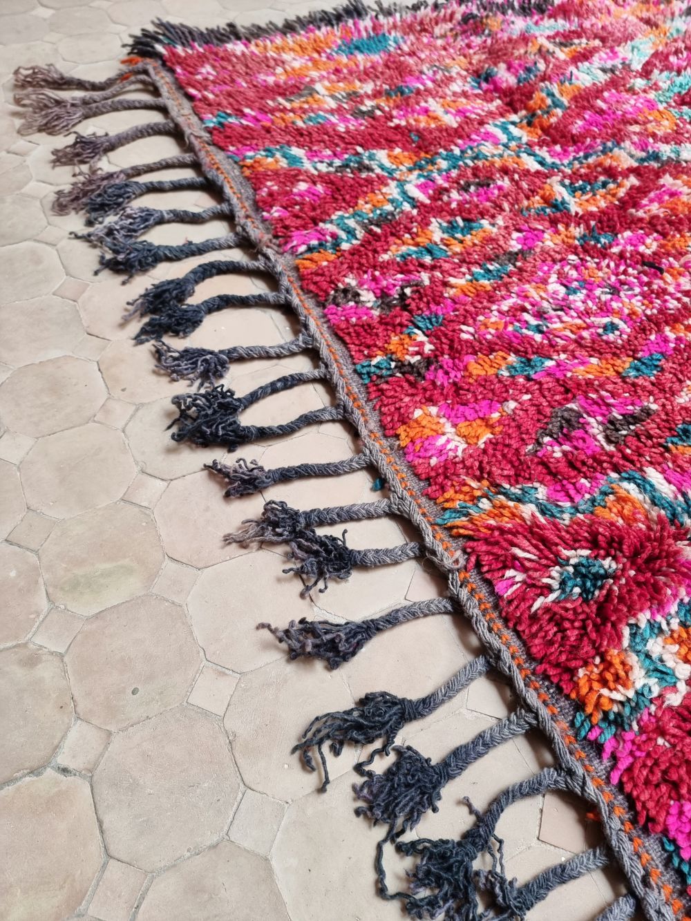 Moroccan Vintage Beni M'Guild Rug 355x195cm