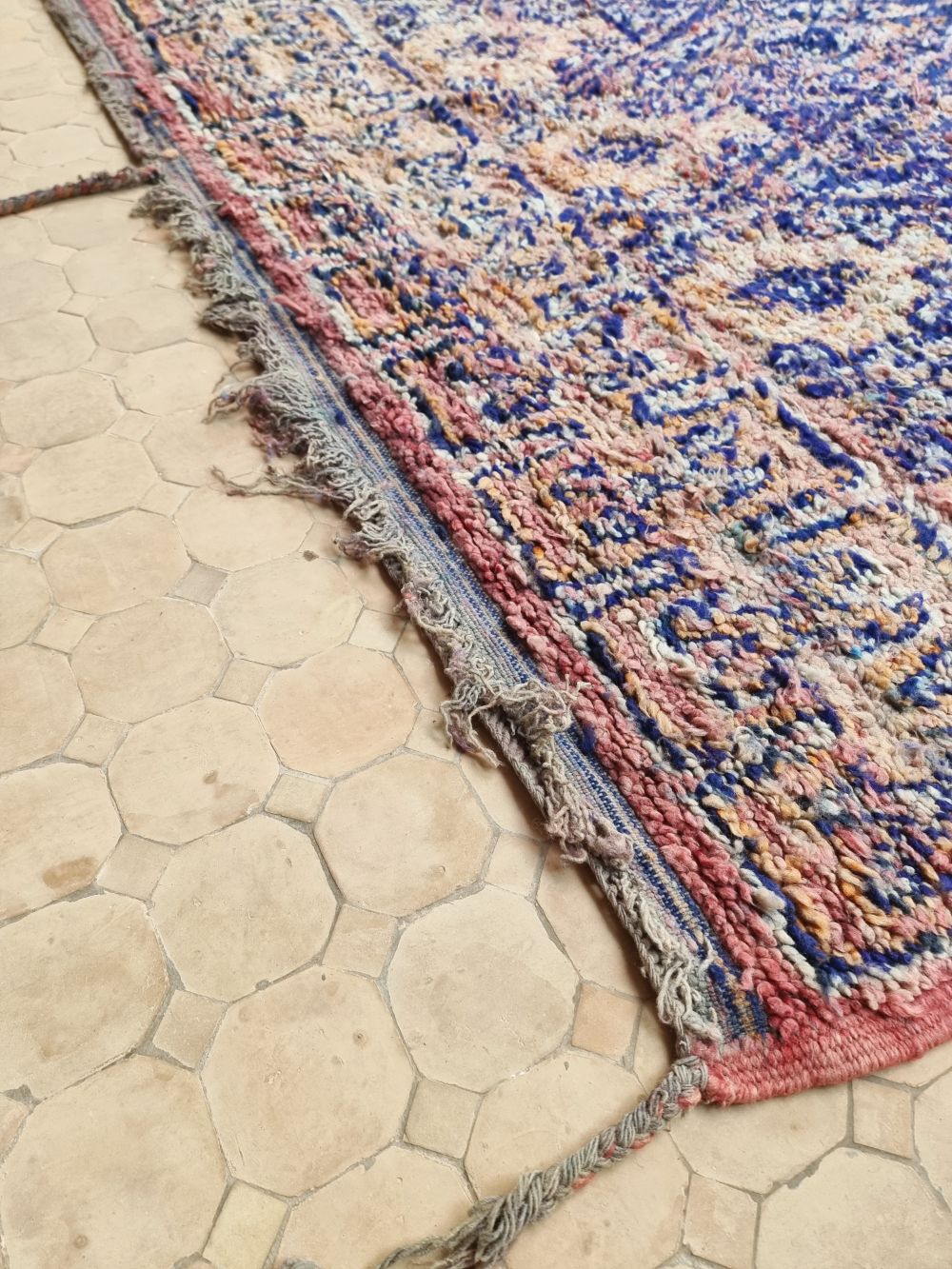 Moroccan Vintage Zayane Rug 345x215cm