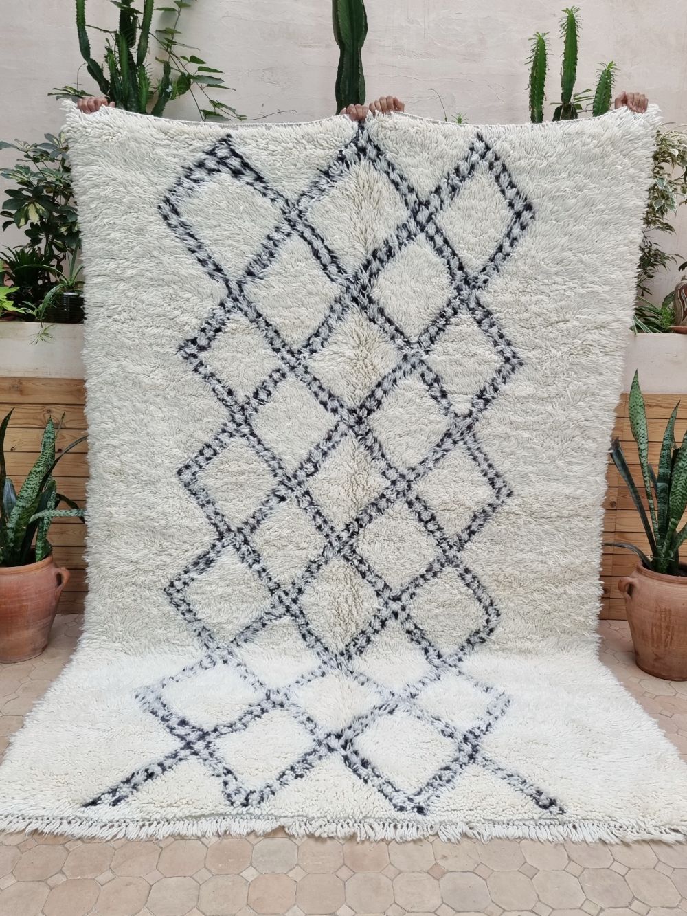 Moroccan Diamond Rug 240x170cm