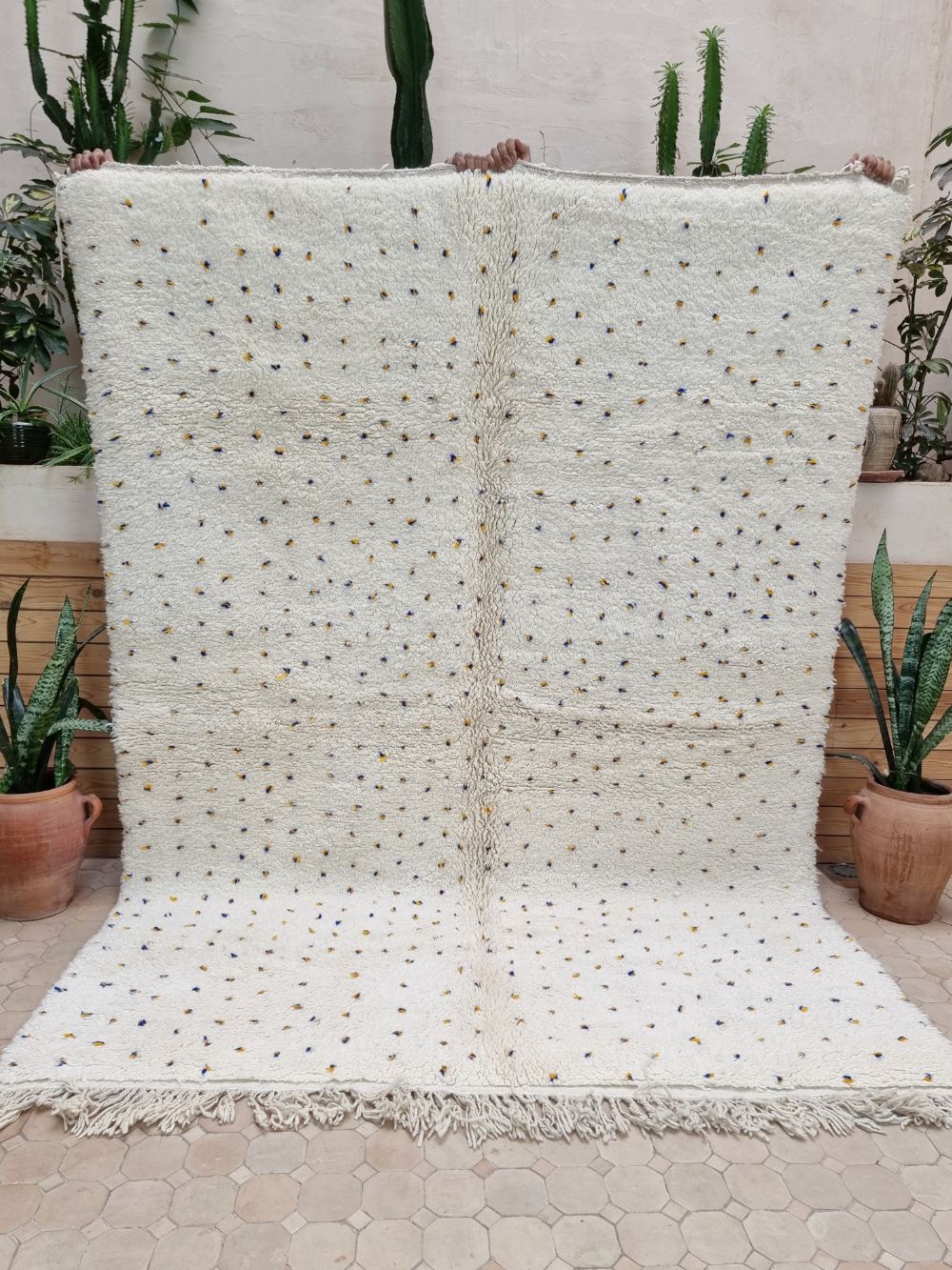 Moroccan Dotted Rug 250x185cm