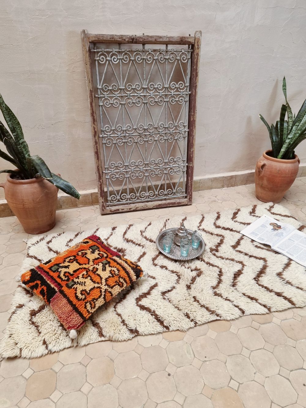 Marokkolainen vintage Beni Ouarain matto 160x75cm