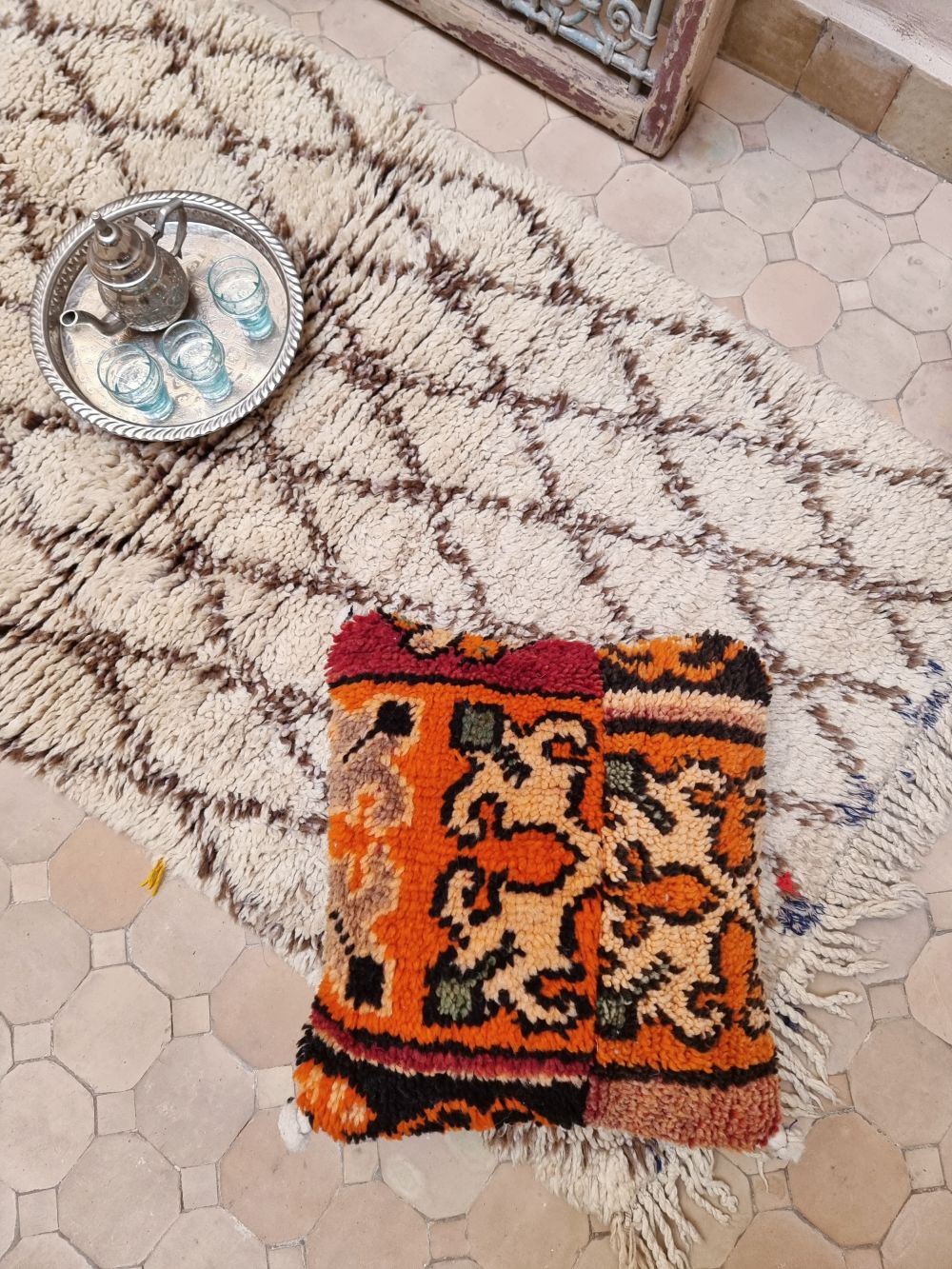 Moroccan vintage Beni Ouarain Rug 165x75cm