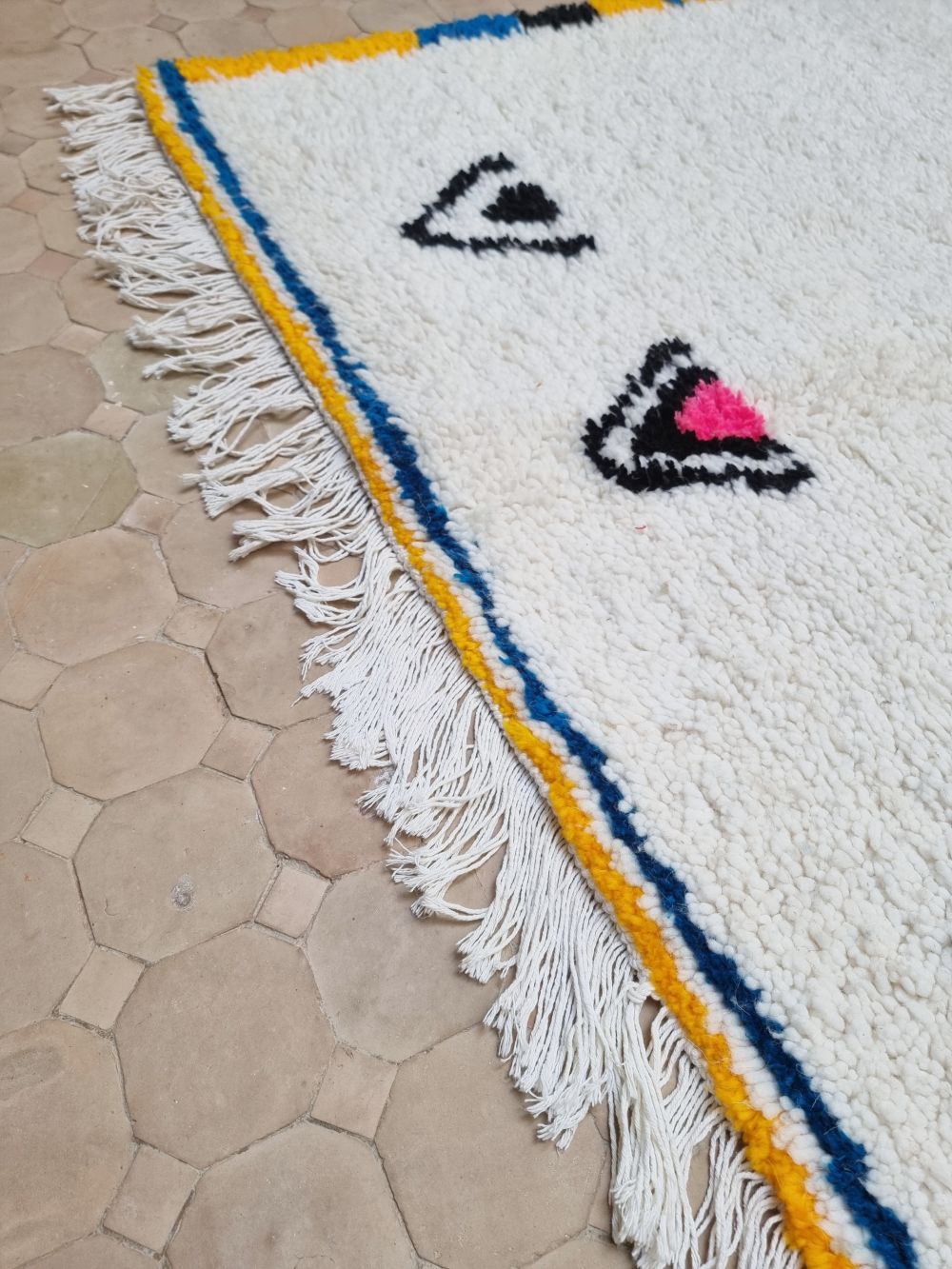 Marokkolainen Azilal-matto 215x145cm