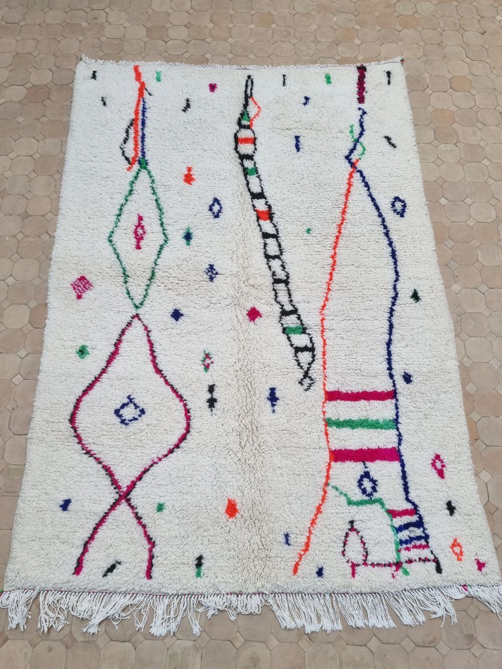 Marokkolainen Azilal-matto 215x145cm