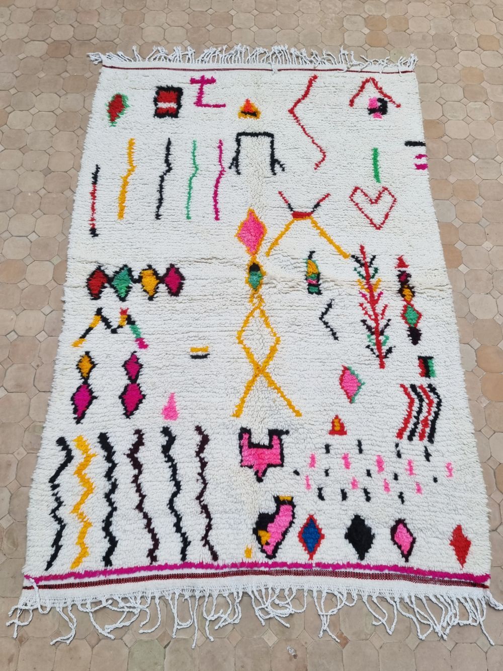 Marokkolainen Azilal-matto 205x135cm