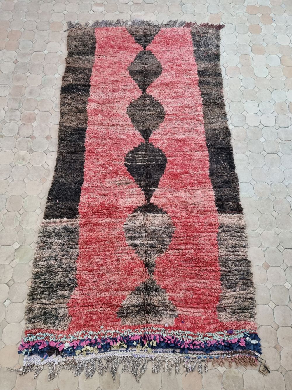 Moroccan Vintage Boujaad Rug 215x110cm