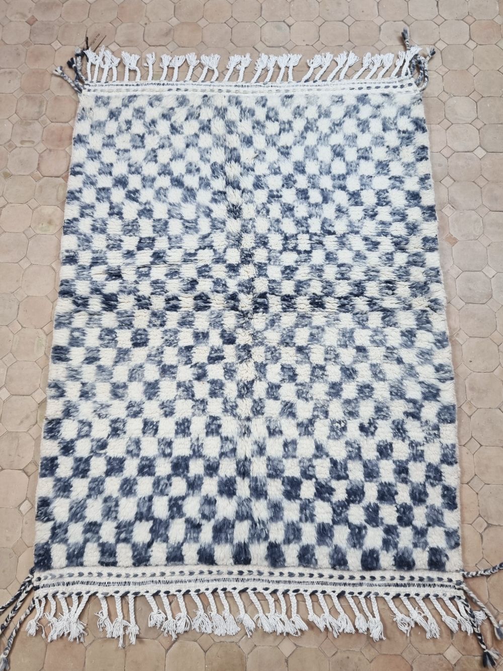 Marokkolainen ruudullinen matto 150x110cm