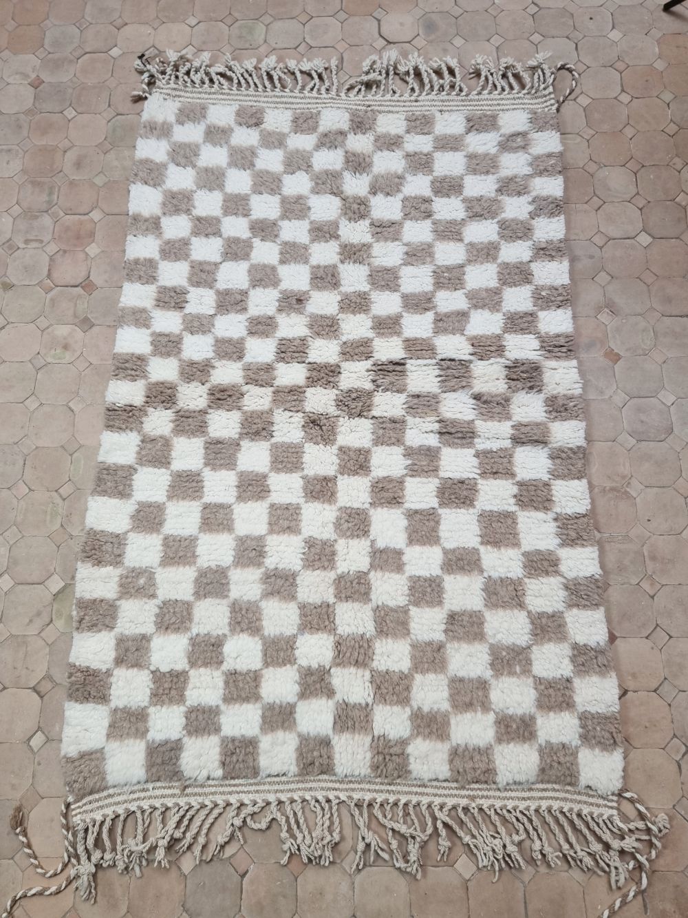 Marokkolainen ruudullinen matto 165x110cm
