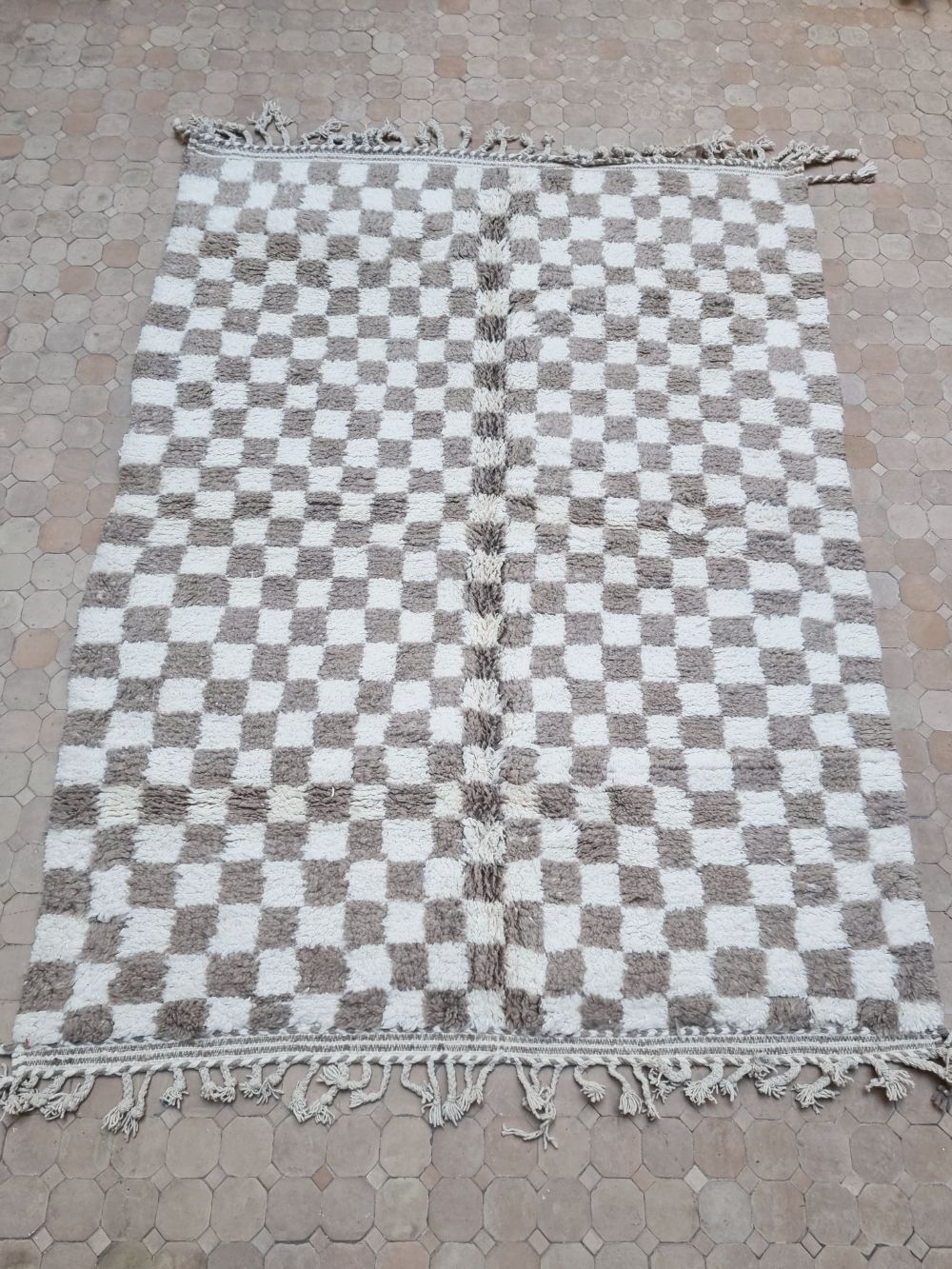Moroccan Checkered Rug 290x190cm