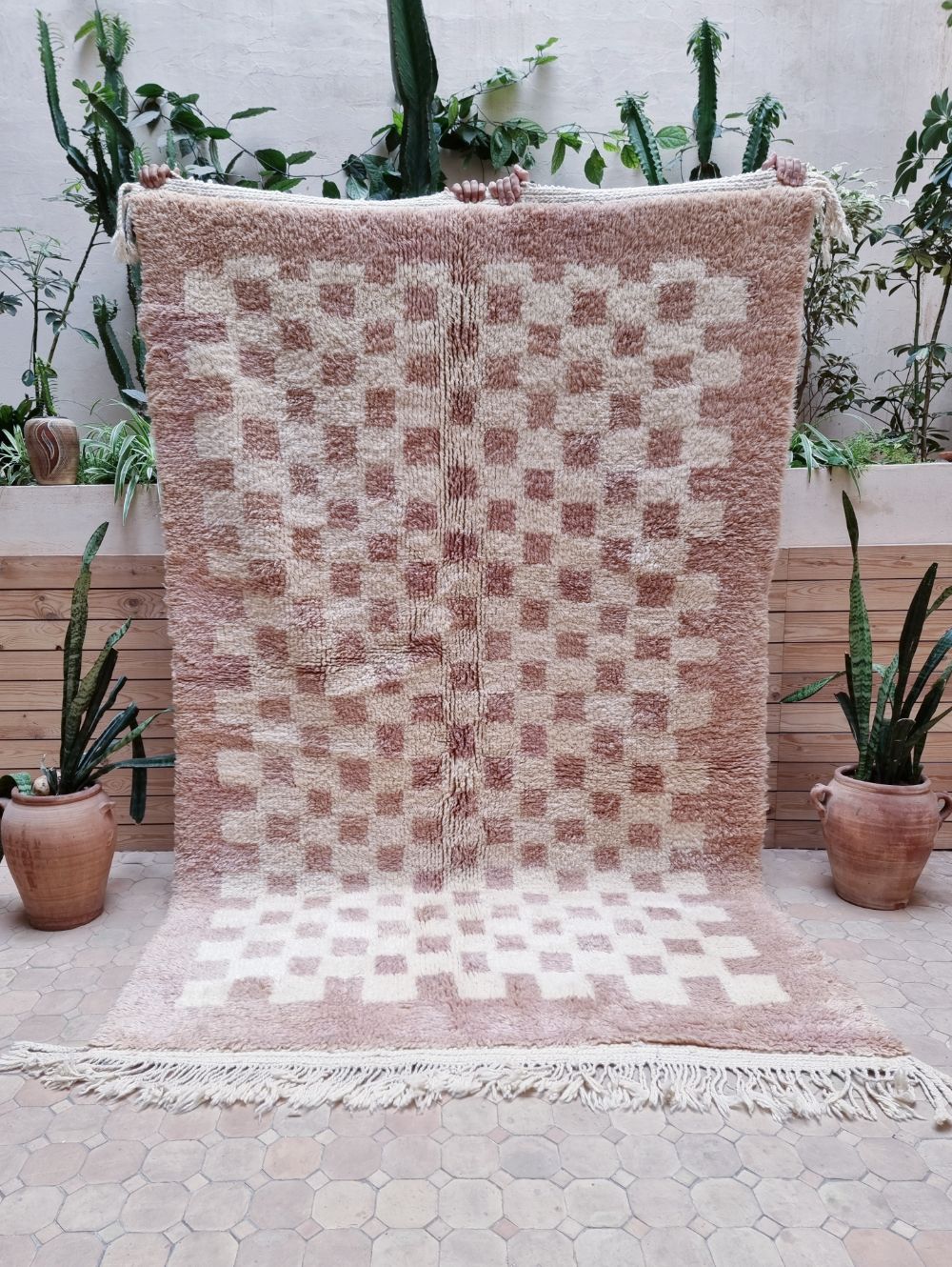 Moroccan Checkered Frame Rug 250x155cm