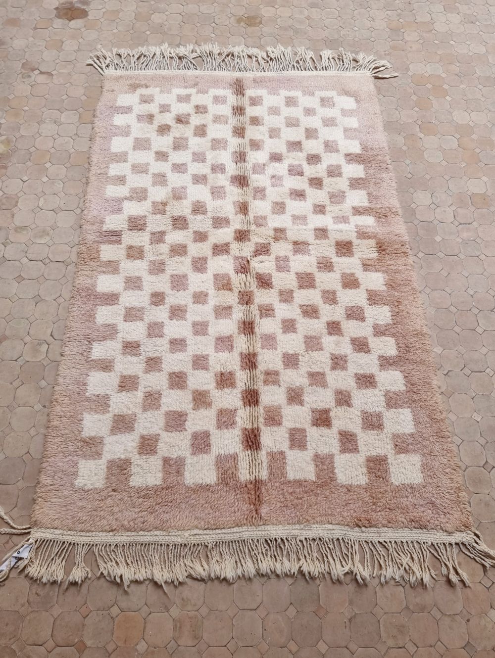 Moroccan Checkered Frame Rug 250x155cm