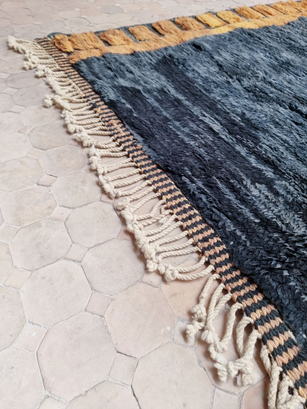 Moroccan Mrirt Rug 400x320cm