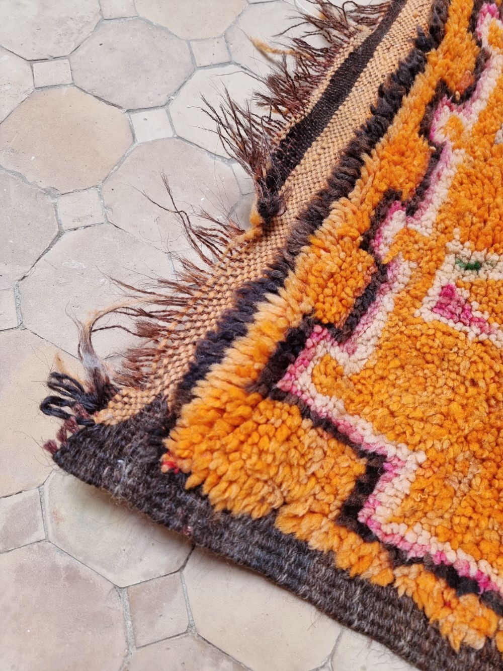 Moroccan Vintage Boujaad Rug 130x115cm