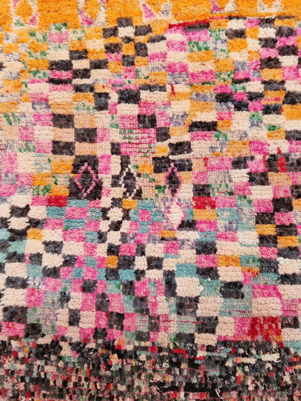 Moroccan Vintage Boujaad Rug 130x115cm