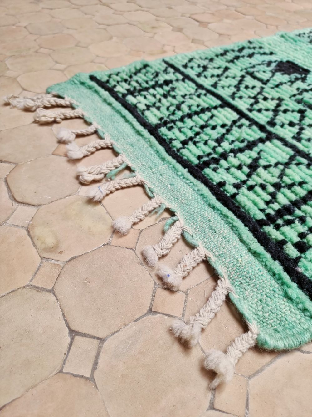 Moroccan Boujaad Rug 100x65cm