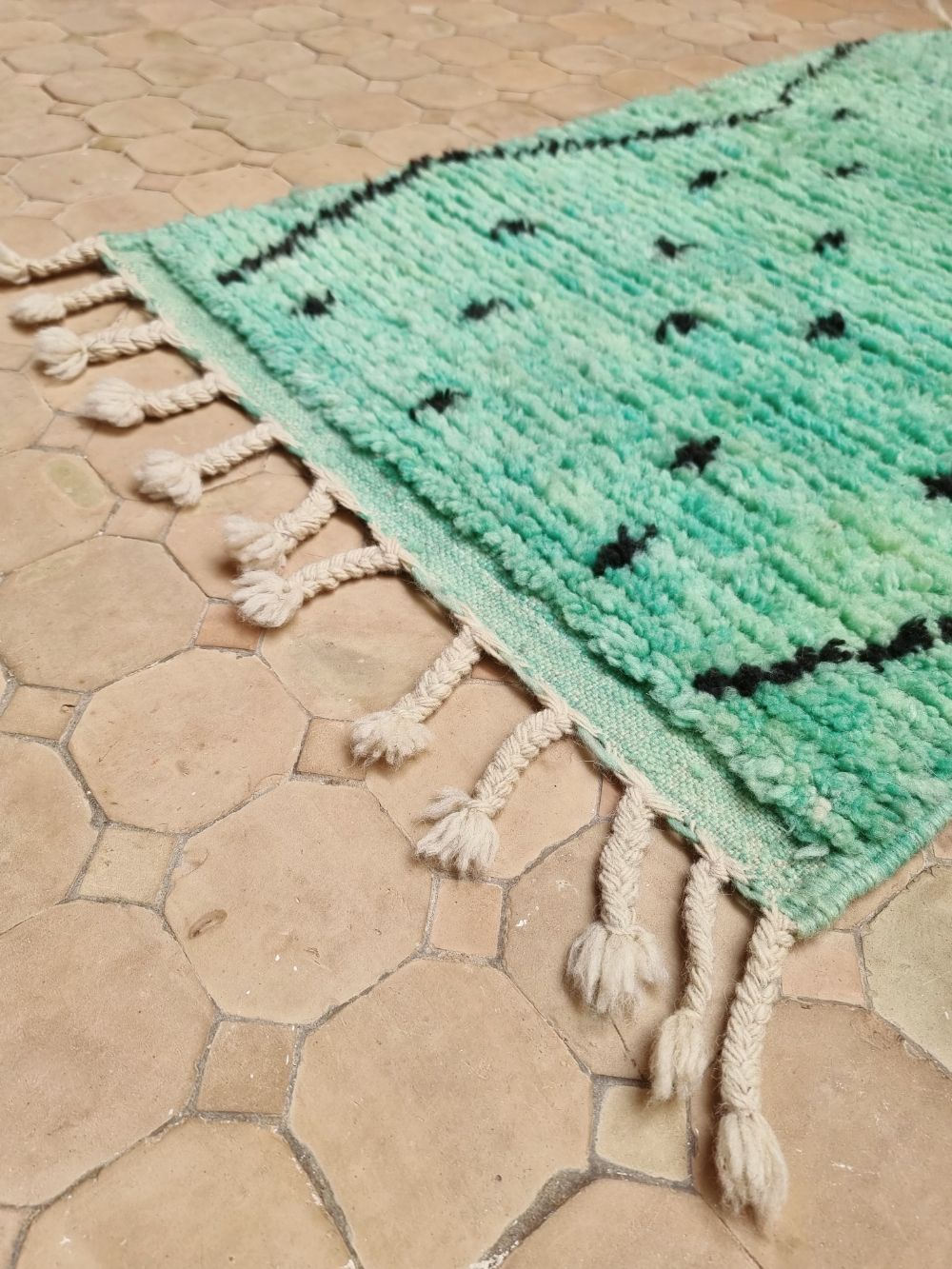 Moroccan Boujaad Rug 110x65cm