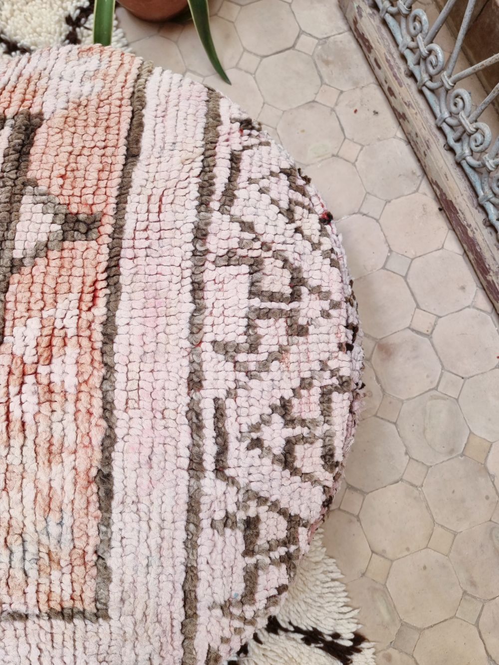 Marokkolainen vintage pouf