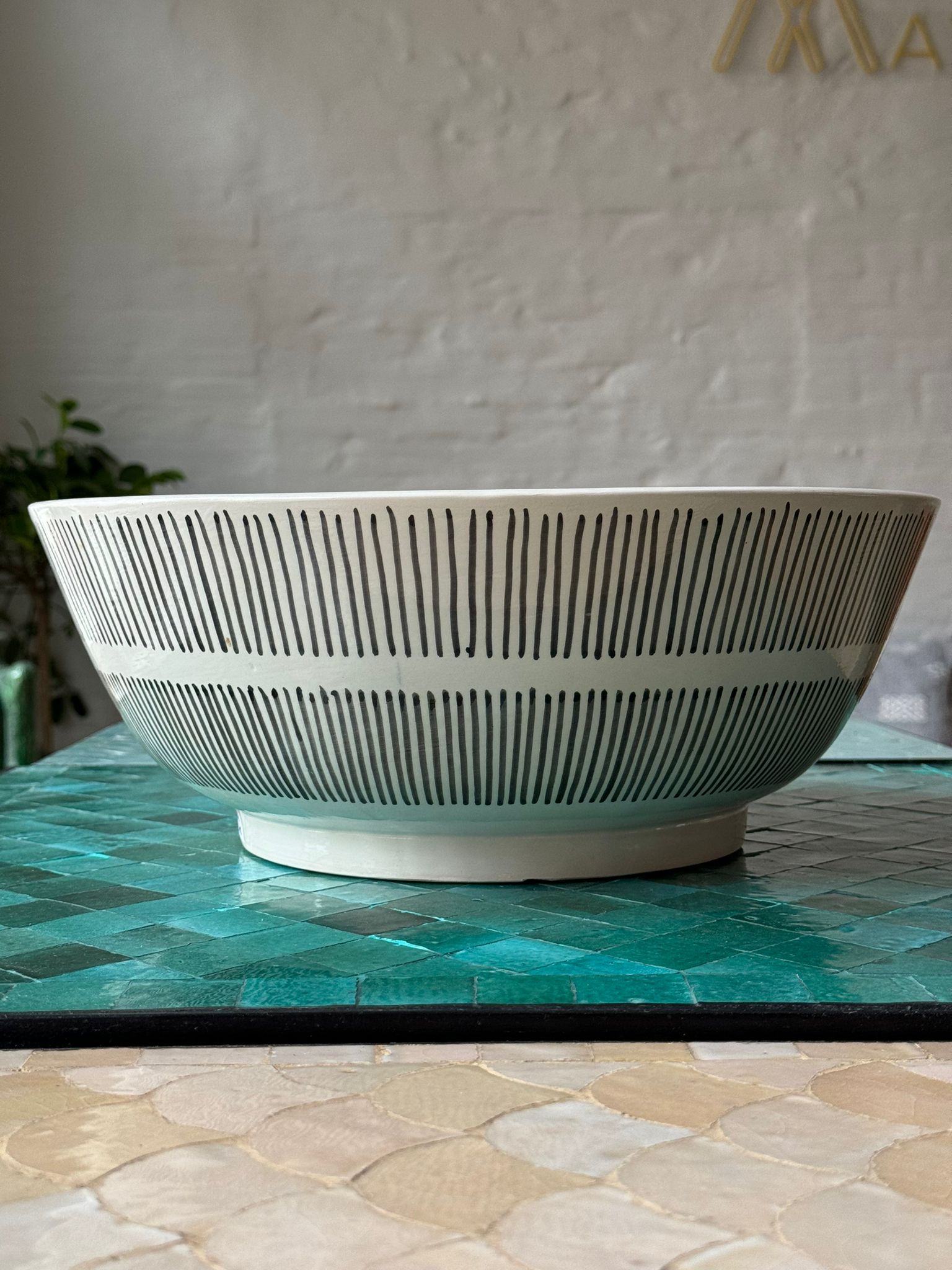 Order by Size: Moroccan Washbasin sink Beam