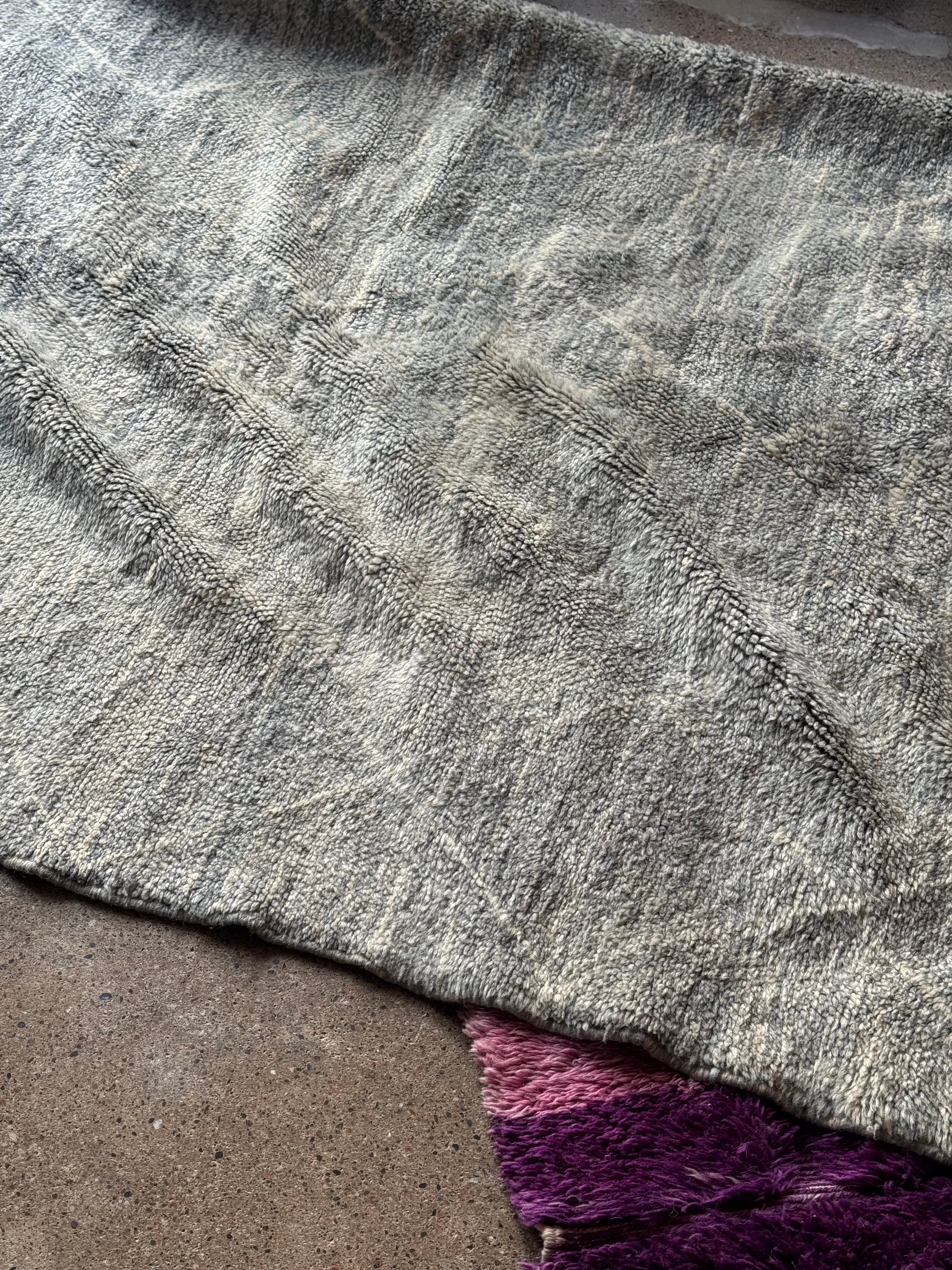 Moroccan Mrirt Rug 215x170cm