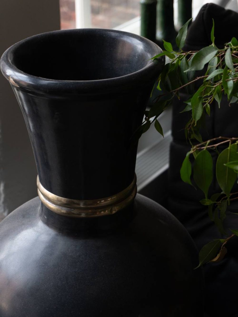 Tadelakt Ceramic Vase