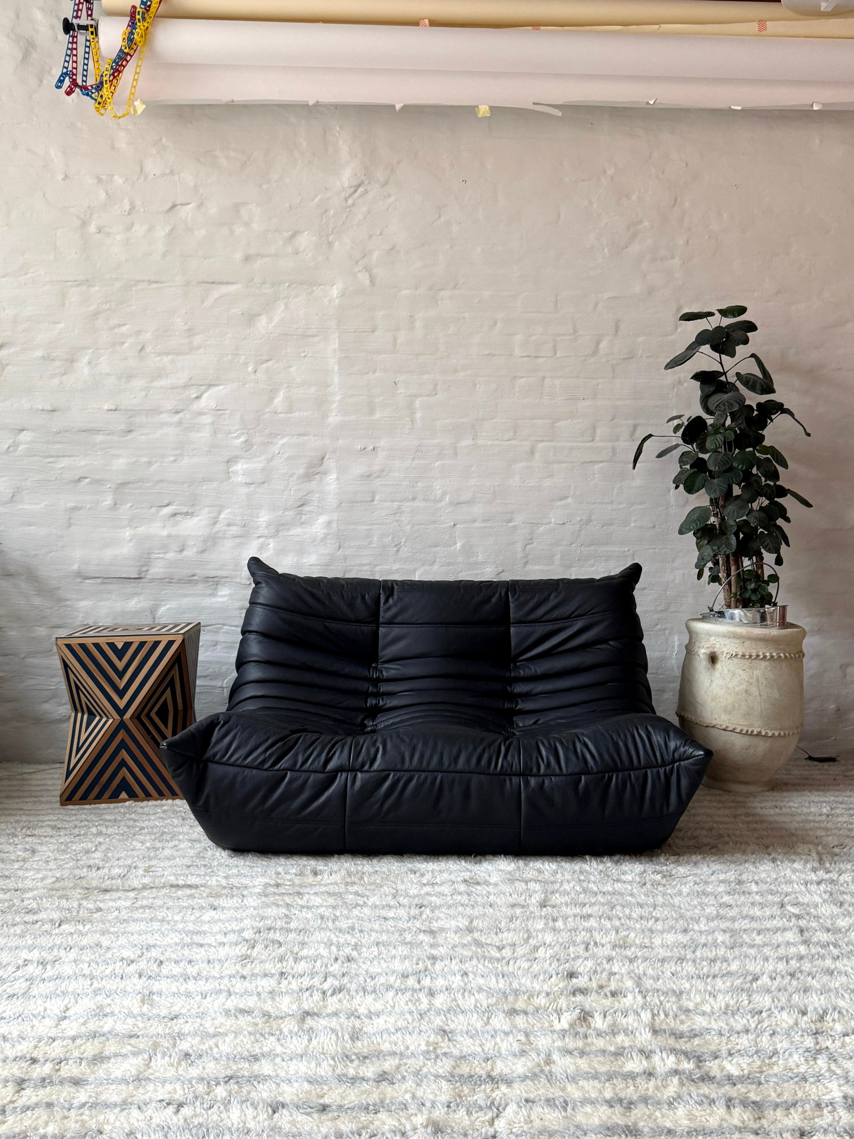 Togo Sofa by Michel Ducaroy, Black Leather 2-Seater