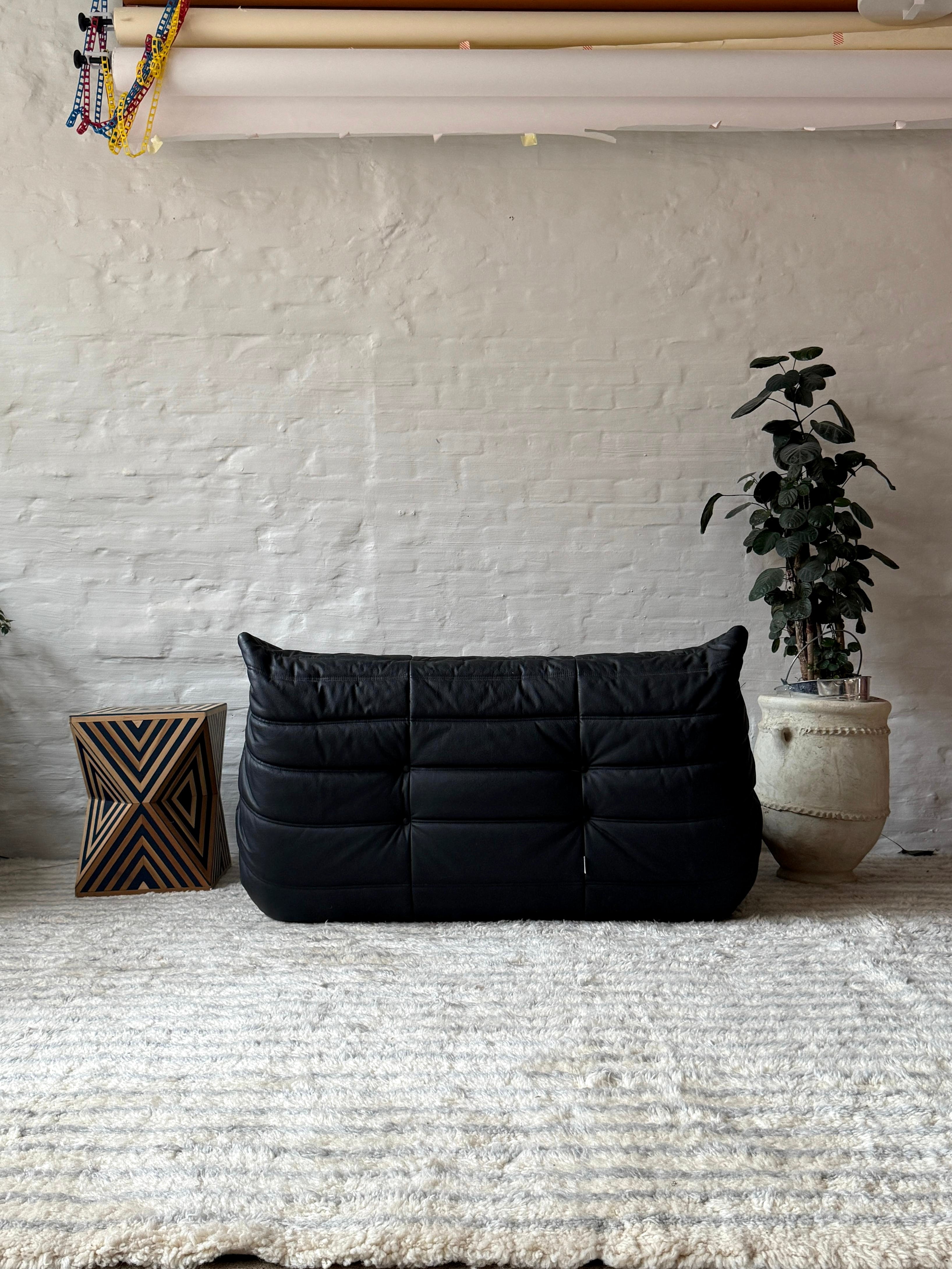 Togo Sofa by Michel Ducaroy, Black Leather 2-Seater