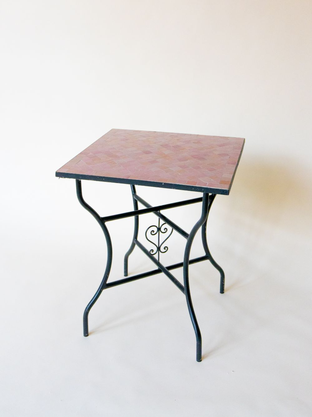 Mosaic Table Pink