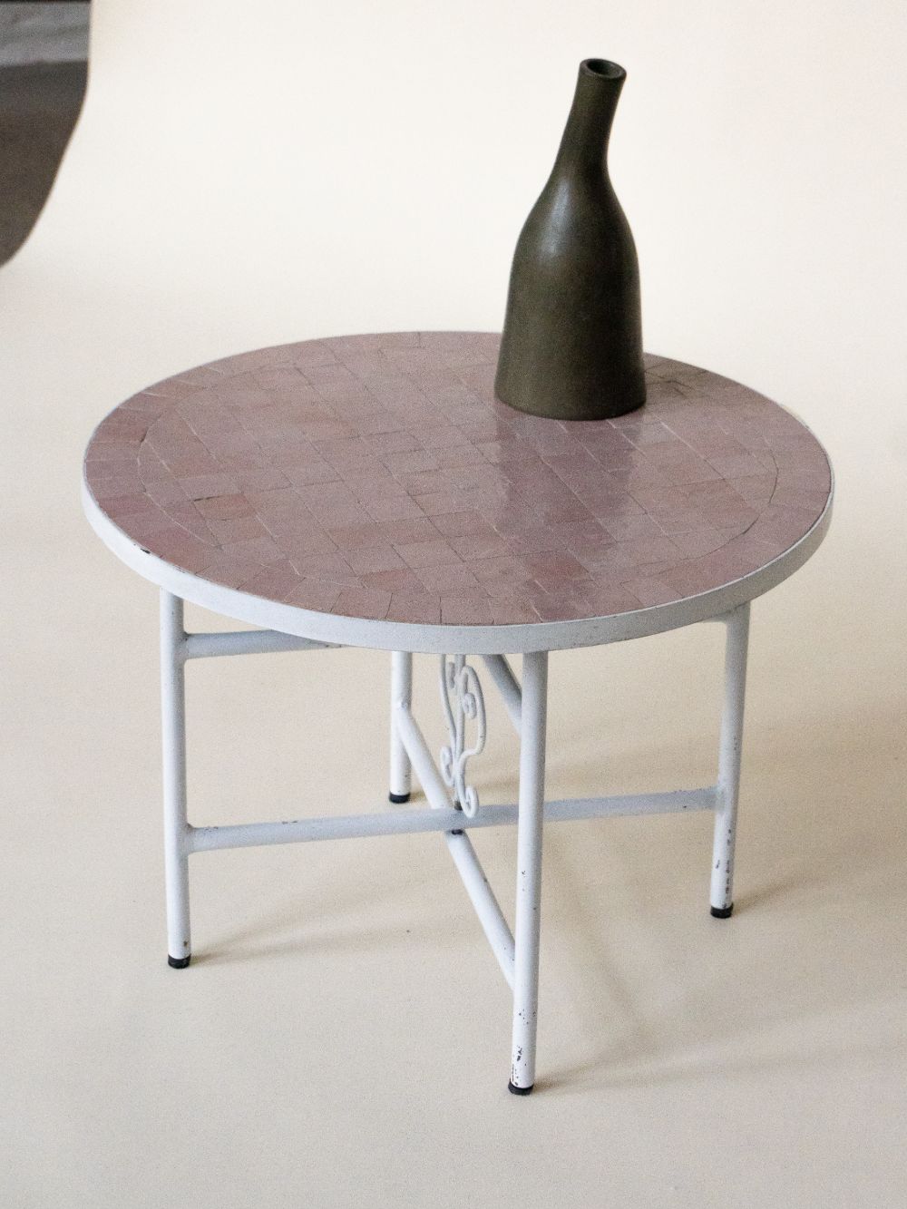 Mosaic Table Pink