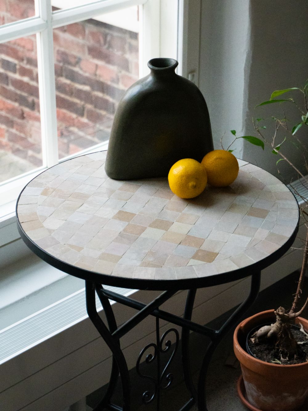 Mosaic Table Greige