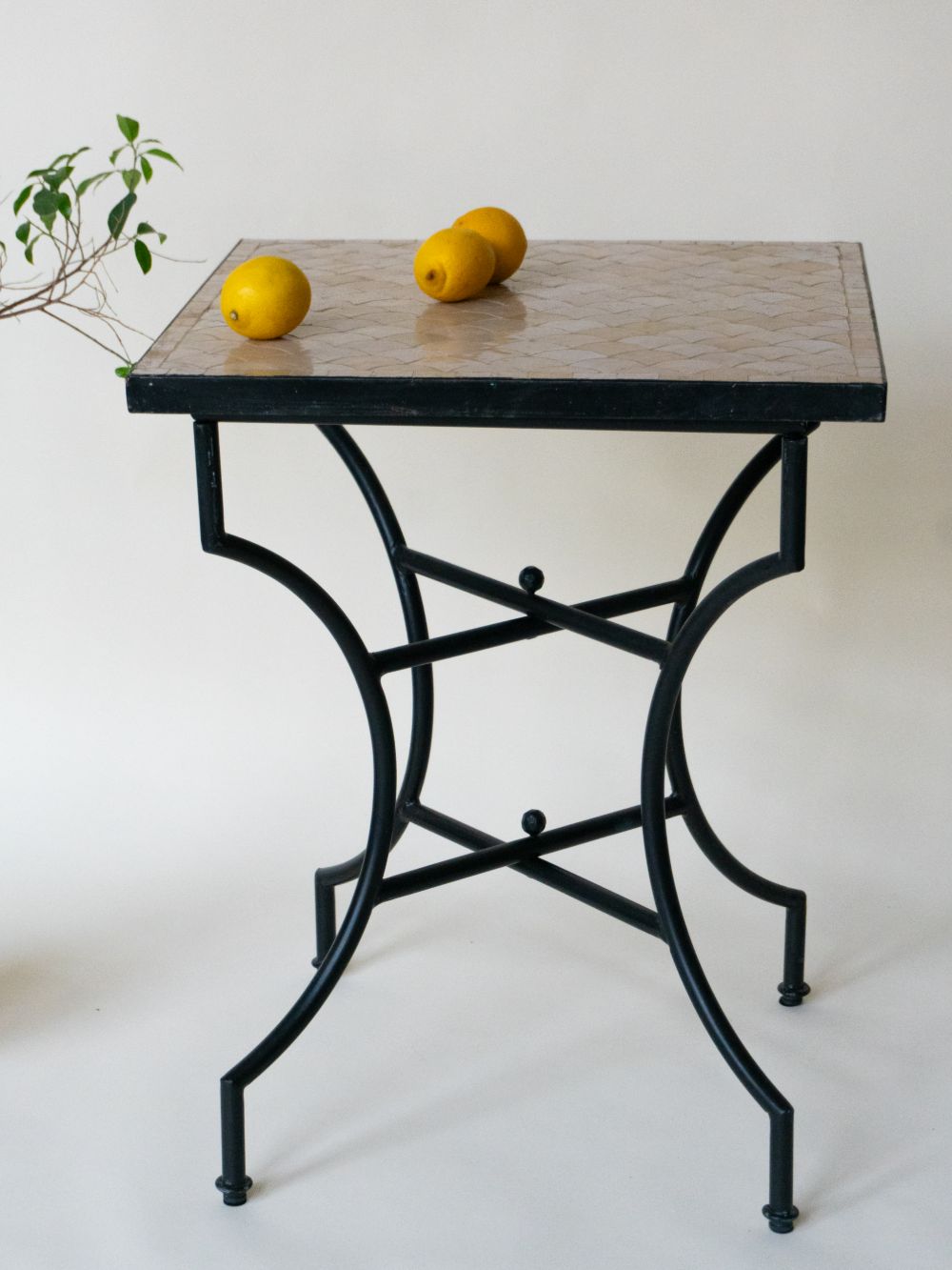 Mosaic Table Salmon Greige