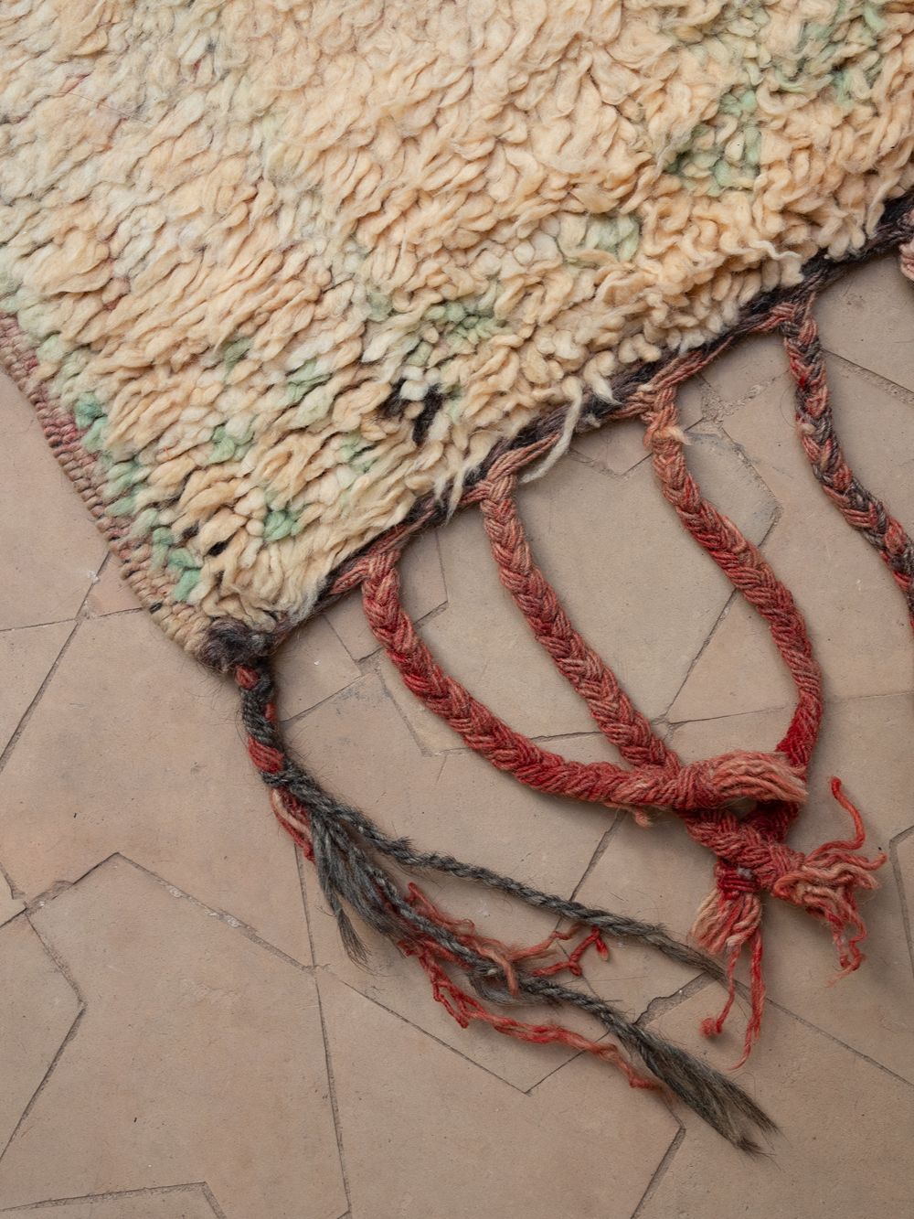 Moroccan Vintage Zayane Rug 295x180cm
